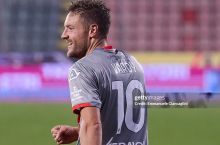 Бенито Муссолинининг чевараси билан тўп тепаётган Жейми Варди Италияда футболдан завқ олмоқда