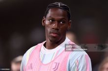 "Челси" "Ювентус" ҳужумчисини нишонга олди