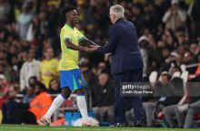 Анчелотти Винисиусни огоҳлантирди