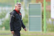 20 йилдан сўнг Ўзбекистонга қайтаётган Юрген Гёде охирги мартта қайси жамоада ишлади?