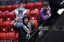 МЮ Англия кубоги 3-босқичида "Брайтон"га қарши ўйнайди, "Тоттенхэм" – "Астон Вилла", "Челси" – "Чарльтон", "Арсенал" – "Портсмут", "Ливерпуль" эса "Барнсли" билан тўқнаш келади