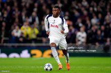 "Тоттенхэм" ҳимоячиси январгача сафдан чиқди