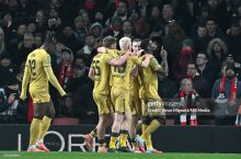 "Барселона" АПЛ жамоаси ҳимоячисининг трансфери бўйича музокара олиб бормоқда