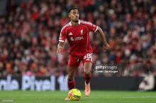 "Ливерпуль" футболчисига шартнома таклиф қилади