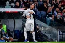 Хаби Алонсо: "Винисиусда табассум кўряпман"