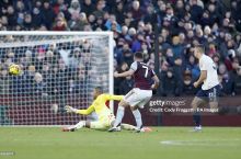 АПЛ. "Астон Вилла" ўз майдонида "Ноттингем Форест"ни мағлуб этиб, 2-ўринга чиқиб олди