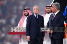 Арбелоа Пересни ҳимоя қилди: "Ҳуштак чалаётганлар мухлислар эмас, "Реал"нинг душманлари"