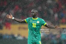 Финалнинг энг можароли лаҳзасида Мане жамоадошларига нима деб гапиргани маълум бўлди