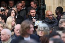 Дэвид Бекхэм ўғлининг шов-шувли танқидига жавоб қайтарди: "Фарзандлар хато қилиши табиий"