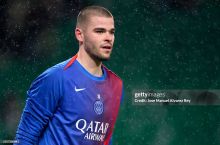 Эммануэль Пети: "Агар совринлар ютмоқчи бўлсангиз, сизга бунақа дарвозабон керак эмас. Шевальеда хатолар кўп"