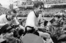 Мундиал тарихи. Омадли турклар, 64 соат учган корейслар, қўзғолон бошлаган мағлубият ҳамда допинг қабул қилган чемпион ҳақида ҳикоя қиламиз