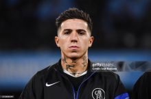 Энсо Фернандес "Челси"дан маошини оширишни талаб қилмоқда