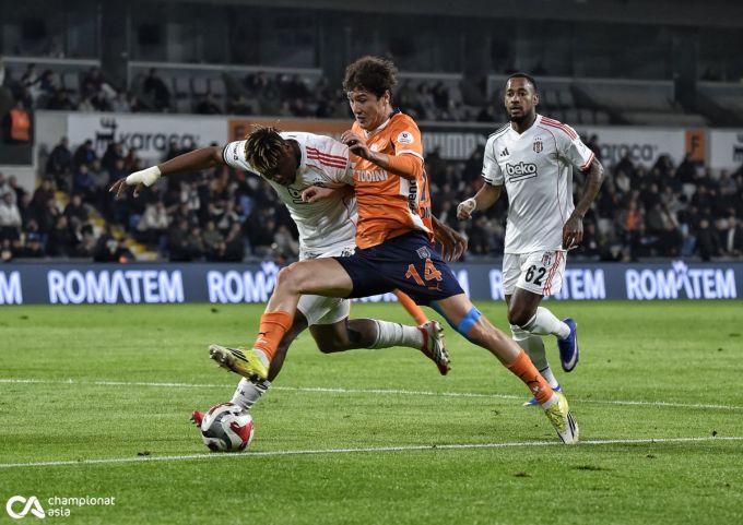 Туркия Суперлигаси. "Башакшеҳир" — "Бешиктош" 2:3