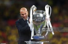 Романо Зинедин Зиданнинг кейинги жамоасини маълум қилди