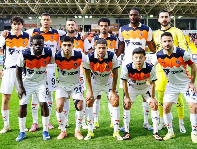 Туркия Суперлигаси. "Истанбул Башакшехир" меҳмонда "Аланяспор"ни мағлуб этди, Шомуродов ғалаба голини урди