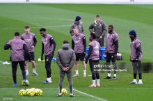 "Реал" футболчисини ижарага бериши мумкин