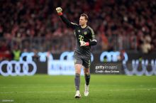 39 ёшли Нойер ёзда фаолиятини якунлайдими?