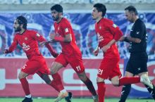 Эрон. "Трактор" кичик ҳисобда ғалабага эришди, Ҳамробеков...