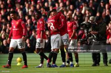 АПЛ. "Фулхэм" "Тоттенхэм"дан устун келди, МЮ эса ўн киши бўлиб қолган "Кристал Пэлас"ни мағлуб этди