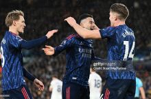 The Telegraph нашри "Арсенал" ёзда сотиб юбориши мумкин бўлган футболчилар номини маълум қилди