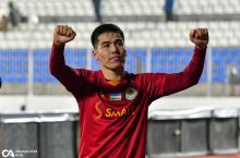 Ойбек Рустамов: "Қизил бўлиши керак эди"