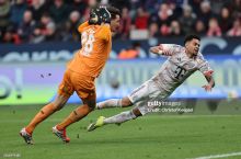 Бундеслига. "Бавария" тўққиз киши бўлиб "Байер" билан дуранг ўйнади, "Боруссия Дортмунд" эса ишончли ғалабага эришди