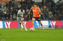 Sofascore. "Истанбул Башакшехир" йирик ҳисобда мағлуб бўлган баҳсда Шомуродов неча баҳо олди?