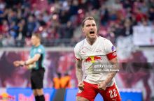 "Манчестер Юнайтед" Давид Раумни нишонга олди