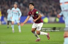 MYU portugaliyalik yulduzga ko'z tikdi