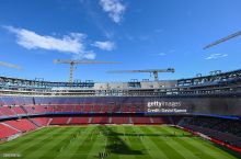 Лапорта "Барселона" "Камп Ноу"дан кўчишини эълон қилди