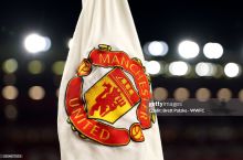 "Манчестер Юнайтед" икки футболчиси билан шартномани узайтиради