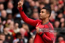 "Манчестер Юнайтед" Каземирога шартнома таклиф қилди, бироқ...