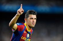 Barcelona agree deal with Atletico Madrid for David Villa